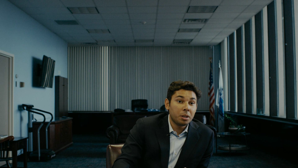 s01e06 — A Town Divided