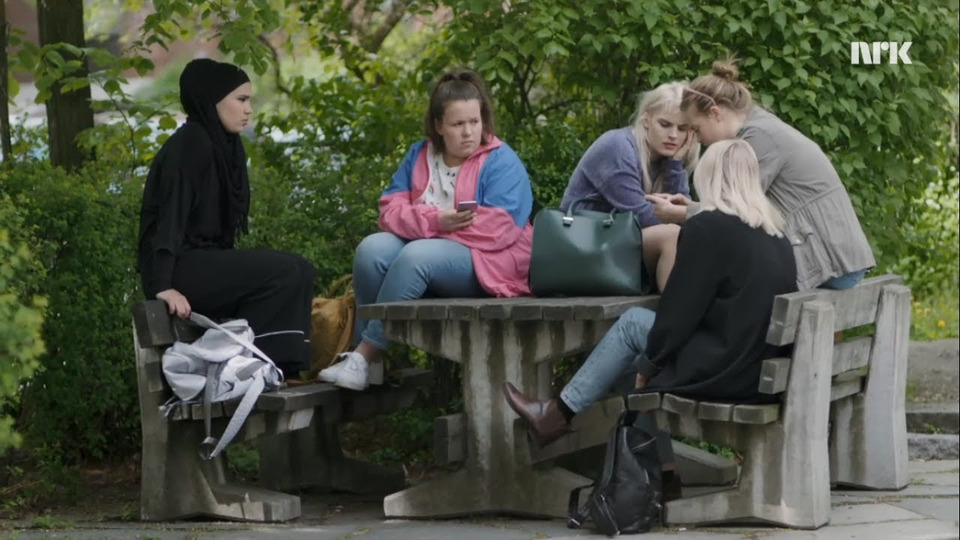 s04e08 — De største loserne på skolen