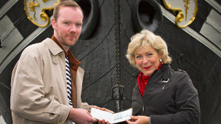 s01e14 — Reverend Hicks