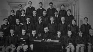 s01e02 — The Day When... De Gaulle Chose War