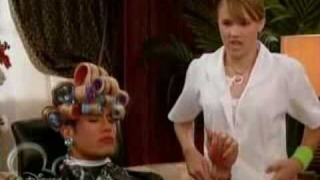 s02e17 — Don't Stop 'Til You Get the Phone