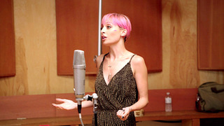 s02e08 — Nicole Richie: Behind the Music