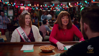 s09e15 — Toasted