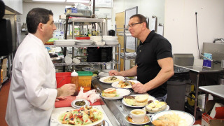 s05e13 — Sweet Tea's Restaurant and Catering