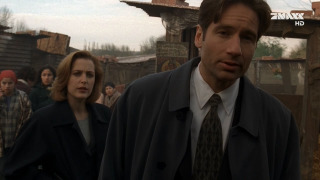 s04e11 — El Mundo Gira