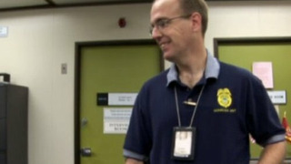 s06e09 — About Face / Backyard Murder