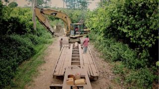 s02e01 — Deal with the Devil