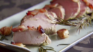 s01e05 — Impress the In-Laws