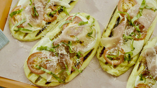 s11e04 — Four Square on the Farm