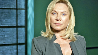 s10e08 — The One That Got Away