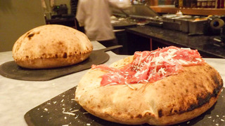 s05e02 — Viva La Bomba