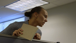 s18e05 — Flashing Colors