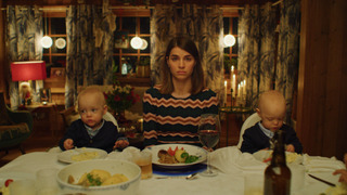 s01e01 — Den store juleløgnen