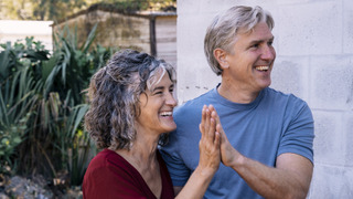 s03e05 — Downsized Dream Home