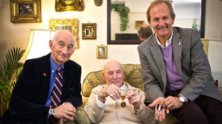 s01e11 — Medway Queen