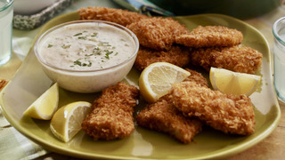 s11e01 — Minnesota Shore Lunch