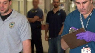 s12e06 — Tiny Dancers / Right Hand Man