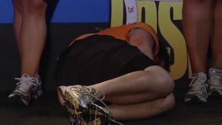 s06e09 — Week of Surprises