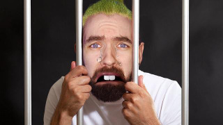 s09e322 — I Got Sent To Jail For Christmas…