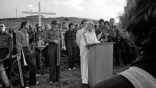 s01e02 — Episode 2