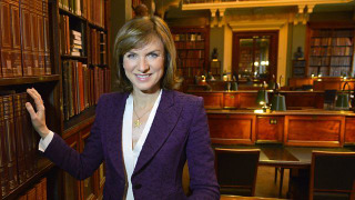 s01e10 — Skull Ring