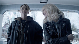 s01e16 — Through the Looking Glass