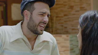 s02e33 — Capítulo 33 Rosario le confiesa a El Ángel que perdió un bebé. Rosario se siente incómoda en su misión de embarazada