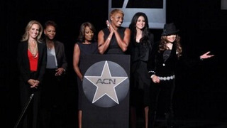 s04e04 — Off the Hook