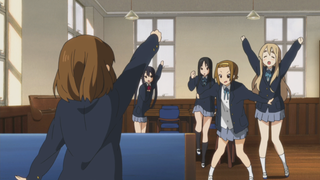 s02e01 — Seniors!