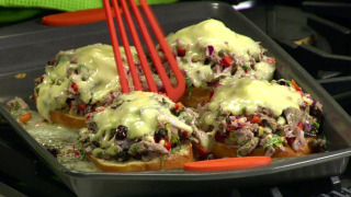 s03e01 — 4 Star Diner