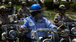 s16e17 — Officer Down