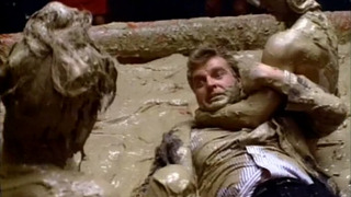 s01e12 — Miss of the Spider Woman