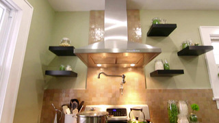 s02e08 — Honey, I Sunk the Kitchen