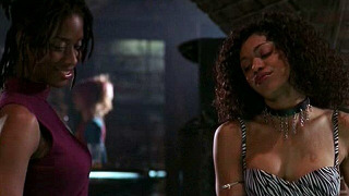 s01e16 — Shorties in Love