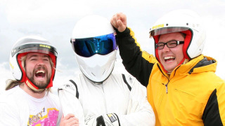 s11e01 — Police Cars