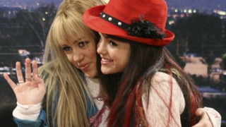 s02e13 — I Want You to Want Me... To Go to Florida