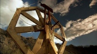 s05e06 — Impossible Army Machines