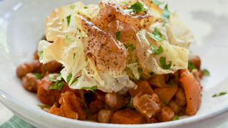 s11e06 — Sukkot, The Harvest Festival