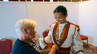 s37e08 — We're Letting Race Brain Win