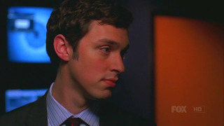 s04e21 — Mayhem on a Cross