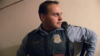 s08e08 — Live Bait / Drama at the Classic