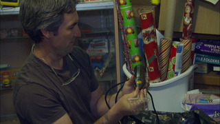 s03e20 — Frank's Fabulous Finds