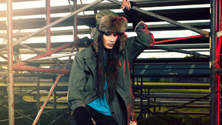 s08e03 — The Girls Who Go to Prom