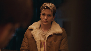 s01e05 — Une ombre plus noire encore