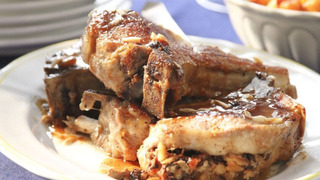 s05e10 — Penny Pinching Pleasers