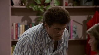 s07e01 — How to Recede in Business