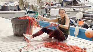 s33e07 — Gently Down the Stream