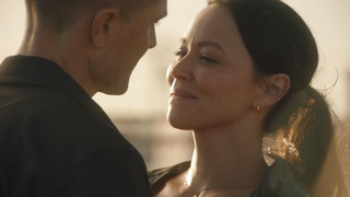 s08e01 — Czech Mate