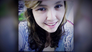 s02e04 — In the Dead of Night