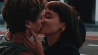 s03e01 — Gij zou u niet laten pijpen door haar?